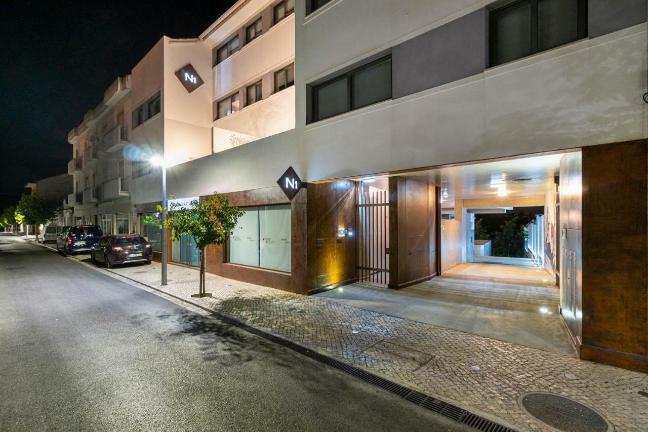 N1 Hostel Apartments And Suites Santarém Exteriér fotografie